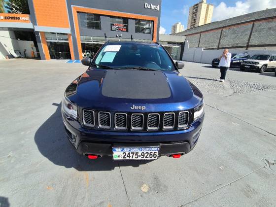 JEEP COMPASS 2.0 16V DIESEL LONGITUDE 4X4 AUTOMÁTICO JEEP COMPASS 2.0 16V DIESEL LONGITUDE 4X4 AUTOMÁTICO